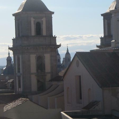 Atico De Mowgli - Sol Leilighet Madrid Eksteriør bilde